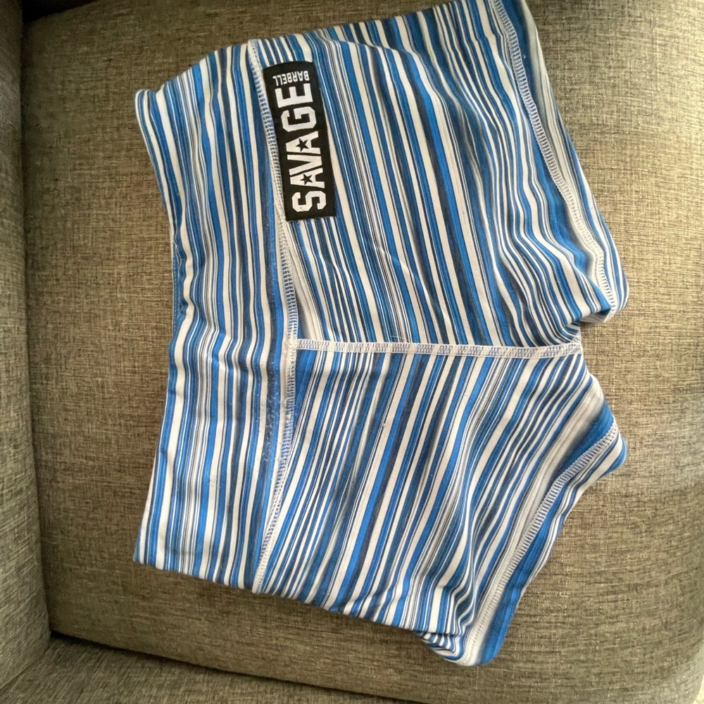 Savage barbell shorts